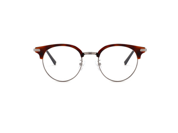 Suzy - Eleven Eleven Contact Lens and Vision Care Experts